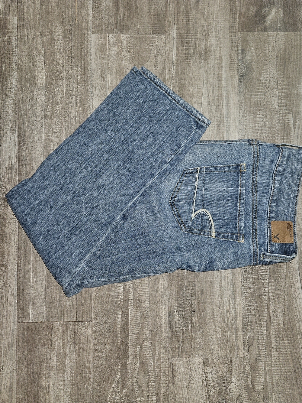 Classic Low Rise Straight Leg American Eagle Jeans